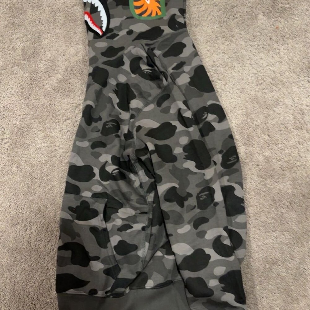 BAPE Shark Full Zip Hoodie Grey Camo (Authentic)